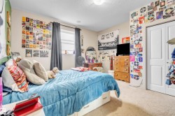 Bedroom - 