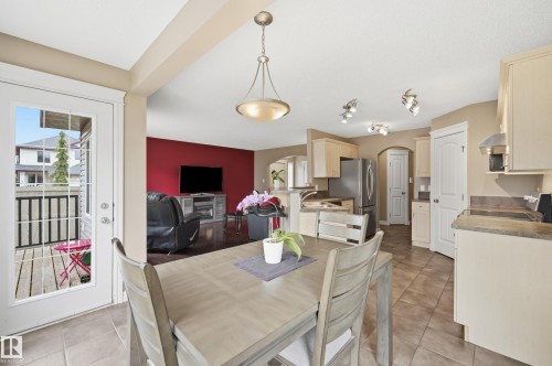 11543 11 Avenue Sw, Edmonton, AB - Indoor Photo Showing Dining Room