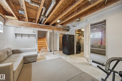 11543 11 Avenue Sw, Edmonton, AB - Indoor Photo Showing Basement