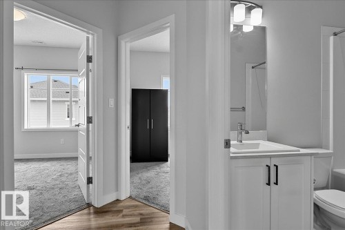 #3 2905 141 St Sw, Edmonton, AB - Indoor Photo Showing Bathroom