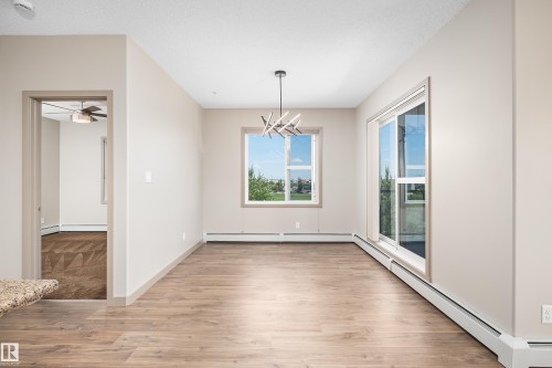 #323 320 Ambleside Link Li Sw, Edmonton, AB - Indoor Photo Showing Other Room