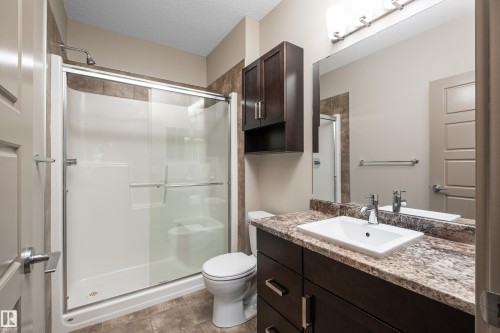 #323 320 Ambleside Link Li Sw, Edmonton, AB - Indoor Photo Showing Bathroom
