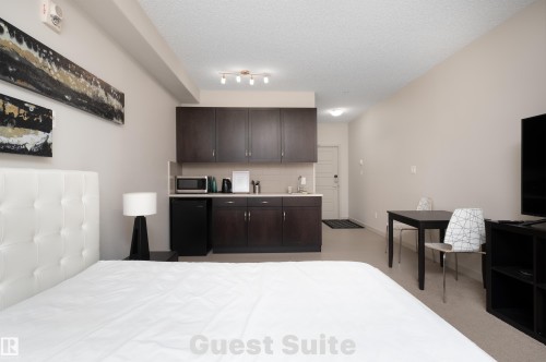 #323 320 Ambleside Link Li Sw, Edmonton, AB - Indoor