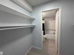 Integrated shelving and hanging rod - 
