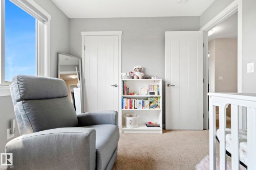17308 49 Street Nw, Edmonton, AB - Indoor Photo Showing Other Room
