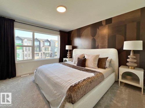 304 32 Street Sw, Edmonton, AB - Indoor Photo Showing Bedroom