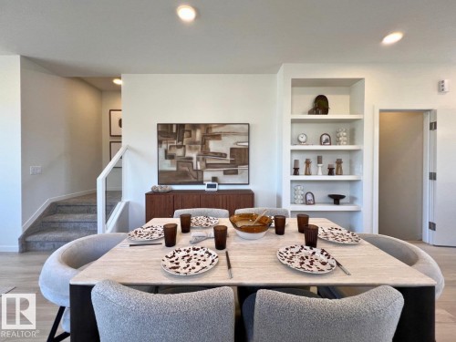 304 32 Street Sw, Edmonton, AB - Indoor Photo Showing Dining Room