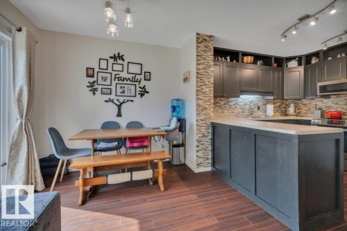 #34 2004 Grantham Ct Nw, Edmonton, AB - Indoor