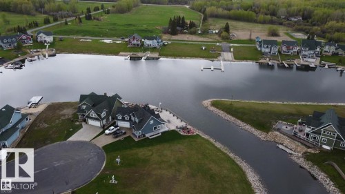 28 Sunset Harbour, Rural Wetaskiwin County, AB 