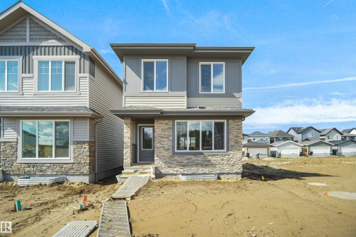 548 Ashgrove Circle, Leduc, AB - Outdoor With Facade