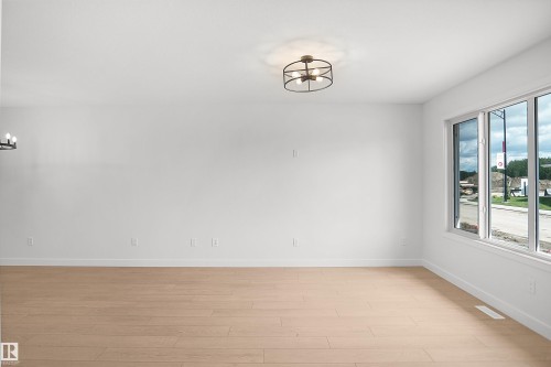 548 Ashgrove Circle, Leduc, AB - Indoor Photo Showing Other Room