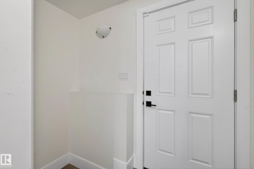 11743 83 Avenue Nw, Edmonton, AB - Indoor Photo Showing Other Room