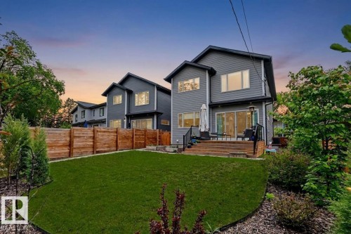 11743 83 Avenue Nw, Edmonton, AB - Outdoor