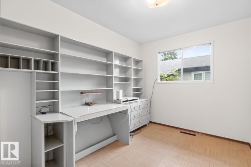 13336 106 Street Nw, Edmonton, AB - Indoor