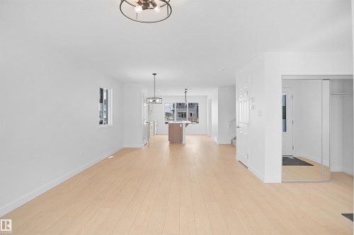 546 Ashgrove Circle, Leduc, AB - Indoor Photo Showing Other Room