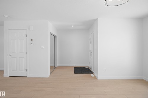 546 Ashgrove Circle, Leduc, AB - Indoor Photo Showing Other Room