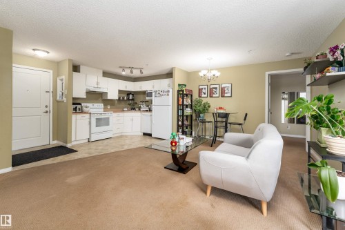 #231 11325 83 St Nw, Edmonton, AB - Indoor