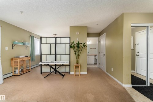 #231 11325 83 St Nw, Edmonton, AB - Indoor Photo Showing Other Room