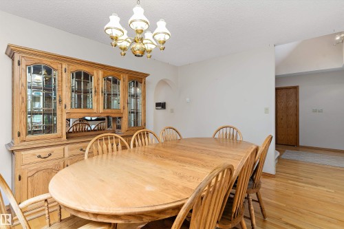120 Northlake Lane, Wetaskiwin, AB - Indoor Photo Showing Dining Room