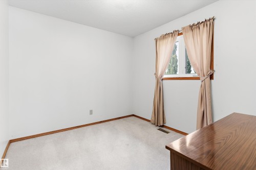 120 Northlake Lane, Wetaskiwin, AB - Indoor Photo Showing Other Room