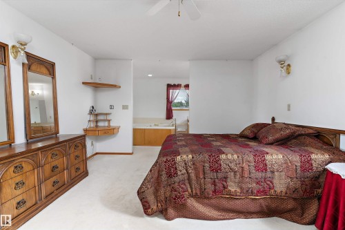 120 Northlake Lane, Wetaskiwin, AB - Indoor Photo Showing Bedroom