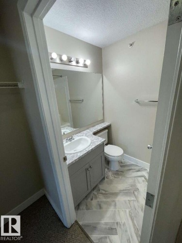 #405 151 Edwards Dr Sw, Edmonton, AB - Indoor Photo Showing Bathroom