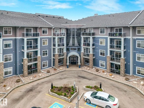 #208 16035 132 St Nw, Edmonton, AB - Outdoor