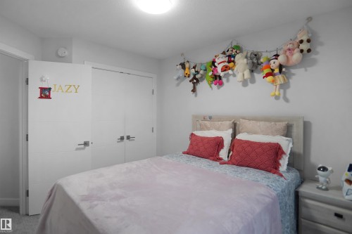 2551 12 Avenue Nw, Edmonton, AB - Indoor Photo Showing Bedroom