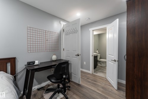 9012 Meadowlark Road Nw, Edmonton, AB - Indoor