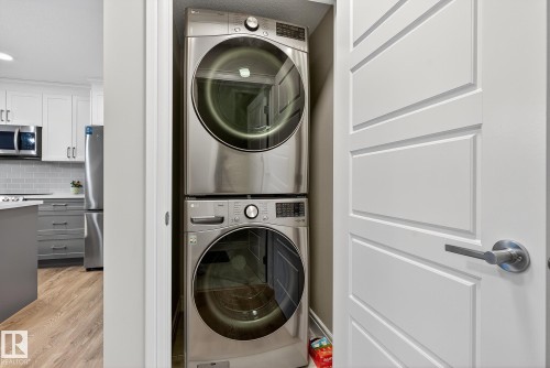 7820 Koruluk Link Link Sw, Edmonton, AB - Indoor Photo Showing Laundry Room