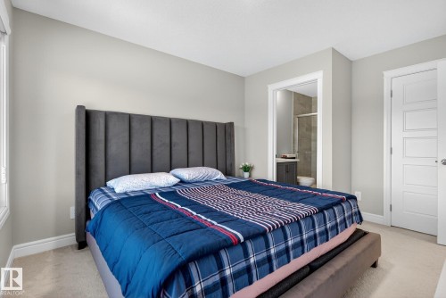 7820 Koruluk Link Link Sw, Edmonton, AB - Indoor Photo Showing Bedroom