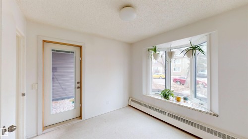 #109 11115 80 Av Nw, Edmonton, AB - Indoor Photo Showing Other Room