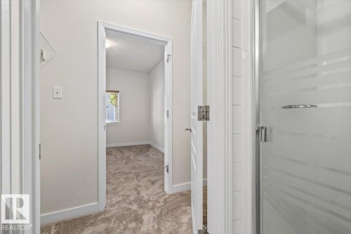 #118 10333 112 St Nw, Edmonton, AB - Indoor