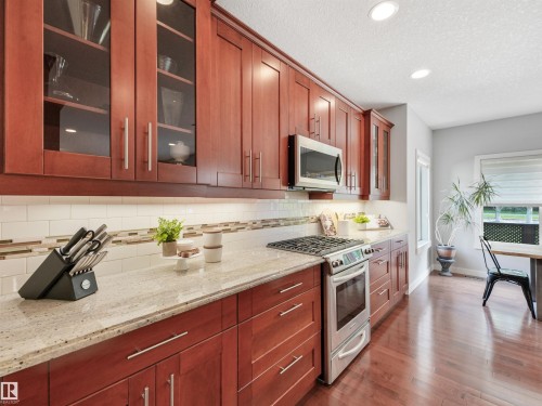 4609 60 Street, Beaumont, AB - Indoor Photo Showing Kitchen With Upgraded Kitchen