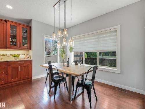 4609 60 Street, Beaumont, AB - Indoor Photo Showing Dining Room