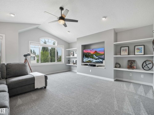 4609 60 Street, Beaumont, AB - Indoor Photo Showing Living Room