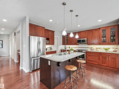 4609 60 Street, Beaumont, AB - Indoor Photo Showing Kitchen With Upgraded Kitchen