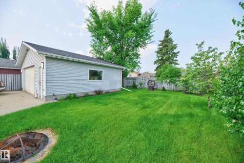 455 Huffman Crescent Nw, Edmonton, AB - Outdoor With Exterior
