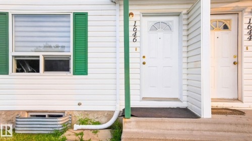 1646 millwoods Road NW  Edmonton, AB T6L 6W4