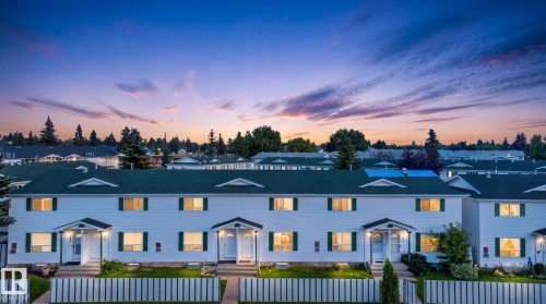 1646 Millwoods Road Nw, Edmonton, AB - Outdoor