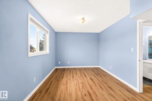 1646 Millwoods Road Nw, Edmonton, AB - Indoor Photo Showing Other Room