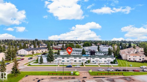 1646 Millwoods Road Nw, Edmonton, AB - Outdoor With View