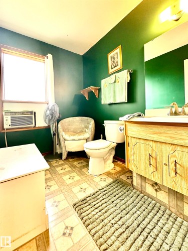 244 Porter Avenue, Millet, AB - Indoor Photo Showing Other Room