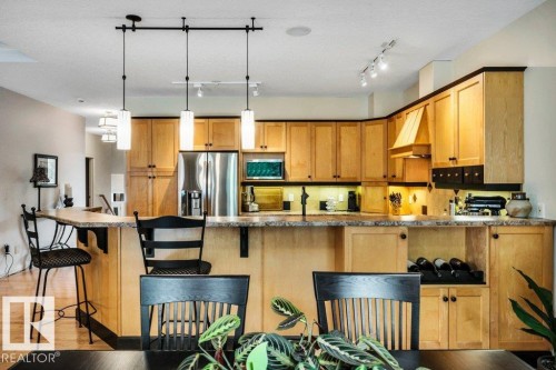 #19 50 Oakridge Dr S, St. Albert, AB - Indoor Photo Showing Kitchen