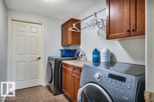 #19 50 Oakridge Dr S, St. Albert, AB - Indoor Photo Showing Laundry Room