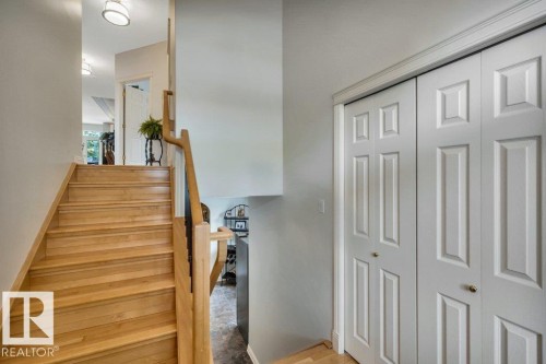 #19 50 Oakridge Dr S, St. Albert, AB - Indoor Photo Showing Other Room