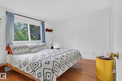 Hardwood flooring - 
