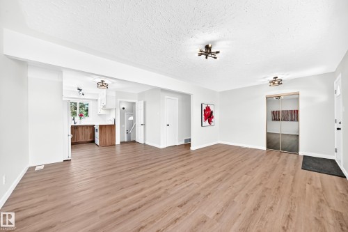 12819 107 Street Nw, Edmonton, AB - Indoor Photo Showing Other Room