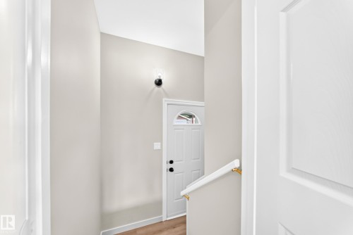 12819 107 Street Nw, Edmonton, AB - Indoor Photo Showing Other Room