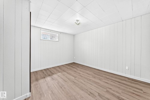 12819 107 Street Nw, Edmonton, AB - Indoor Photo Showing Other Room